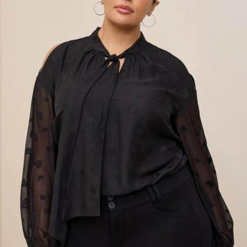 Torrid Cold Shoulder Heart Blouse - 3X